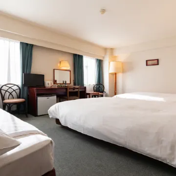 Kuwana City Hotel