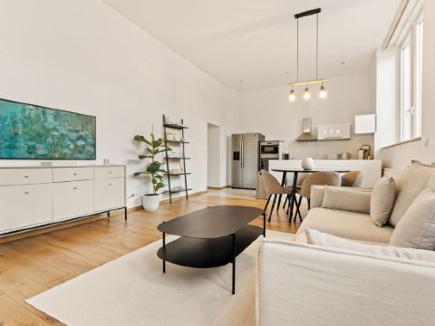 Modernes Castillo Grande Über 80 QM