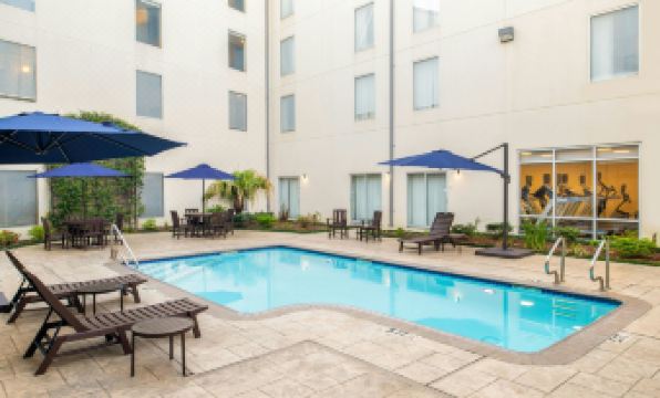 SpringHill Suites New Orleans Warehouse Arts District