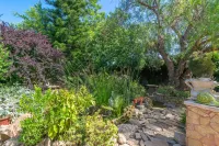 PILI - Wonderful villa with private pool amidst the fields. Free WiFi Hotels in Felanitx