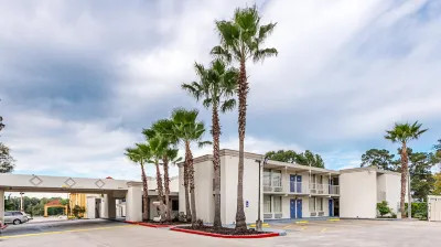 Motel 6 Cleveland, TX Hoteles en 