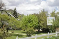 Historic Smith Hotel B&B Hotels in Kane County