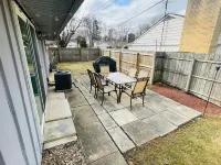 3 bedroom 1.5 bath house. Walkable to BSU and many restaurants, ping pong table