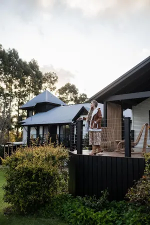 Chimes Spa Retreat Отели рядом с достопримечательностью «Adventure 4x4 Hire»