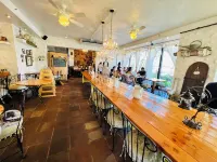 Waikiki Beach Designer Studio with Amazing Views - 2 Sao