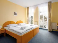 Wellness Hotel Jean de Carro Hotels in Karlovy Vary