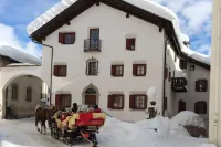 Chesa Michel Hotel a Bever