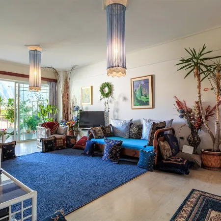 Bright Comfy Flat Near the Beach & the City Center