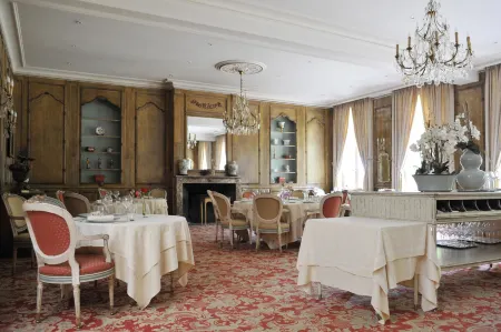 Best Western la Metairie Отели в г. Перн