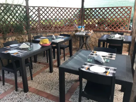 Busalacchi B&B Отели рядом с достопримечательностью «Palazzina Cinese»