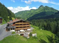 Alpine Lifestyle Berghotel Madlener Hotel di Au im Bregenzerwald
