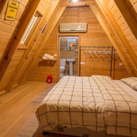 The Hill Glamping