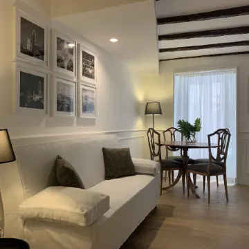 Palazzo del Poeta - Dimora Contemporanea