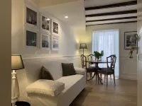 Palazzo del Poeta Hotel a 