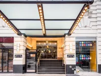 เรดิโอซิตี้ อพาร์ทเมนท์ โรงแรมใกล้จุดชมวิวท็อปออฟเดอะร็อค