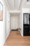 Stylish Historical Loft with Sauna & Free Parking - Homestays