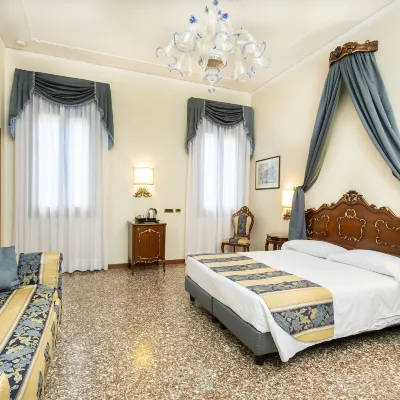 Hotel Torino Hotel in zona Collezione Peggy Guggenheim