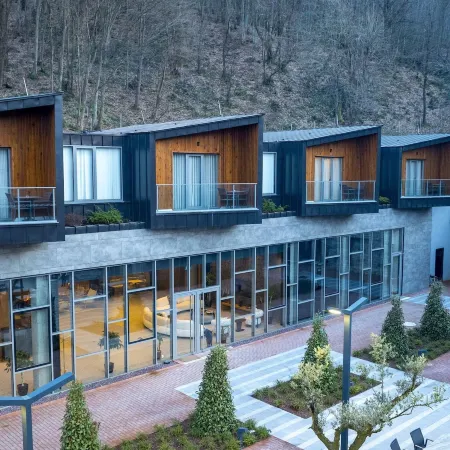 Melekona House