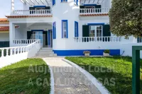 Casa Sardine by ACasaDasCasas