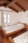 Marianthi Apts Anissaras