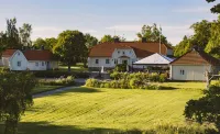 Lidö Värdshus Hotels near Riddersholms naturreservat
