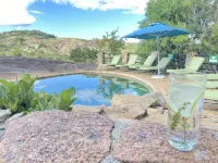 Big Cave Camp Hotels in Matobo