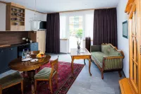 Carlton-Europe Vintage Adults Hotel - Balcony