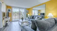 Destin on the Gulf 201 - Beach Front Property