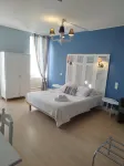 Hôtel les Thermes Hotels in Réaux-sur-Trèfle