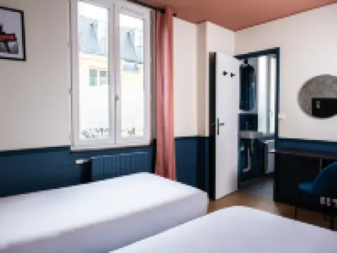 Hôtel Biskui Hotels near LVMH Fragrance Brands