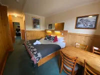 Candlelight Lodge Hotels in Thredbo