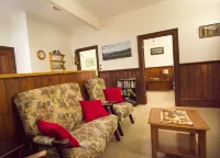 Creek Cottage Hotels in Walhalla