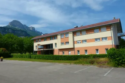 Le Domaine des Fontaines Các khách sạn ở Bernin