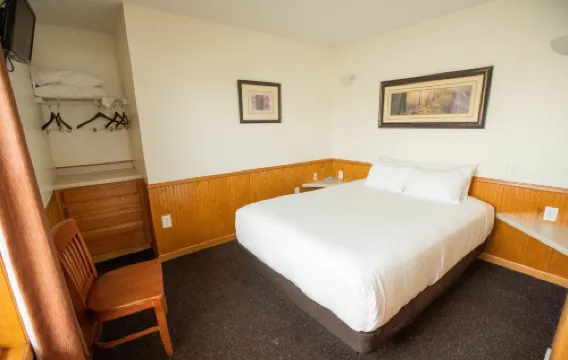 Grand Hinckley RV Resort