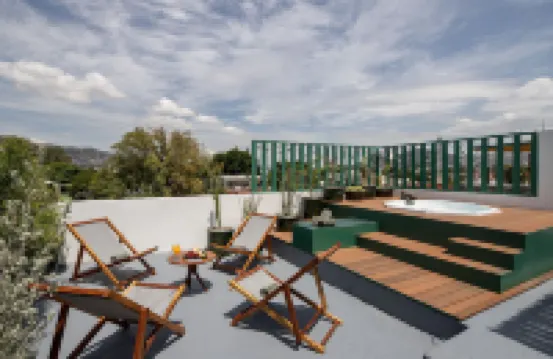 HOLT - 諾里亞別墅 - 綠泥之家