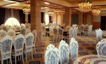 Star World Hotel