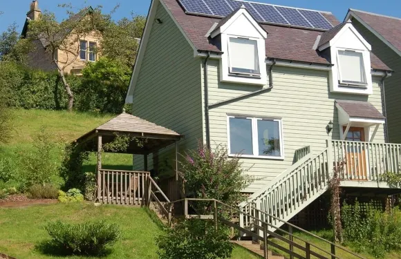 拉克哈爾布恩酒店