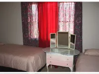 Room-Homely Room in Peaceful and Comfort Hotels in Lephalale Local Municipality