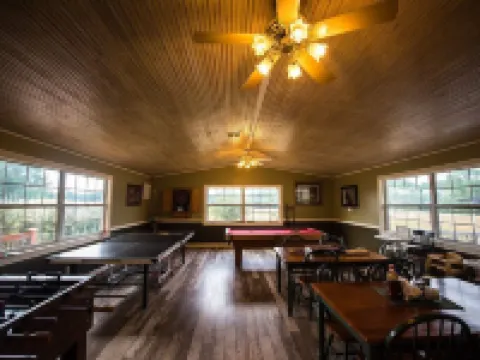 Southern Cross Guest Ranch Hotels in Madison