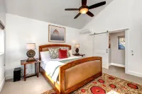 Kbm Resorts: Rpt-14T Bright and Airy 4Bdrm Luxury Park City Home with Gas Fireplace Easy Access Hotel a 