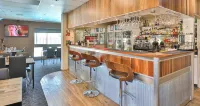 Boulevard Motor Inn - bar