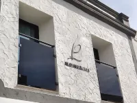 Piedra de Luna Centro de Interpretacion los Columbarios 주변 호텔