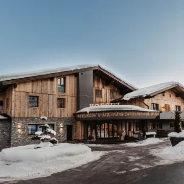 Hofgut Apartment & Lifestyle Resort Wagrain Отели в г. Гемайнде Ваграйн
