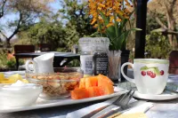 Random Harvest Country Cottages Hotels in West Rand