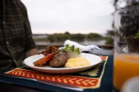 シアン シンバ リバー ロッジ - 朝食