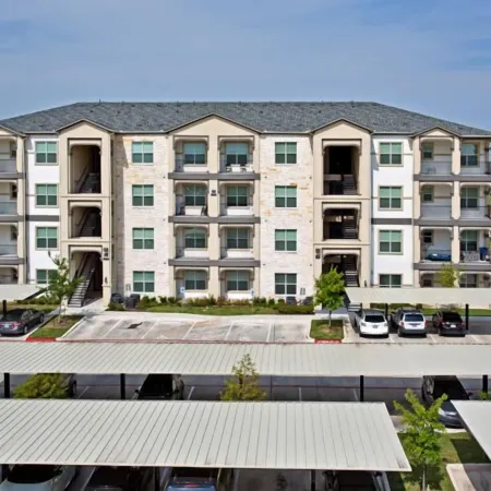 Bright and Spacious Apartments at Century Stone Hill North in Pflugerville, Austin
