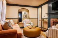 Life House, Nantucket Отели рядом с достопримечательностью «Unitarian Universalist Meeting House Nantucket»