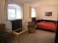 Haus Rufinus Inh. Fr. Jensen Hotels in der Nähe von TRAUNPASSAGE