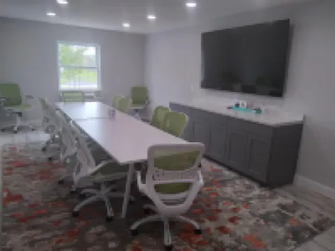 Dawson Inn Hotels in Fayette County