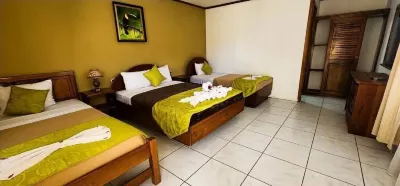 Arenal Poshpacker